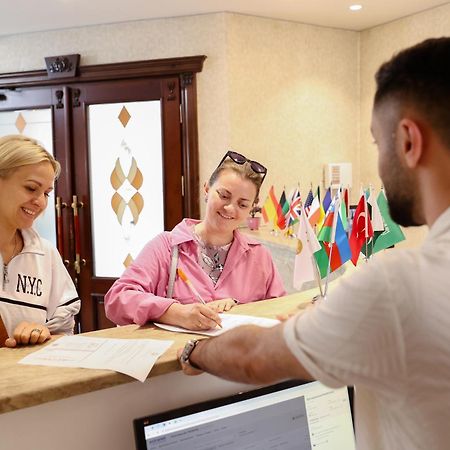Nemi Baku Center Hotel Bagian luar foto