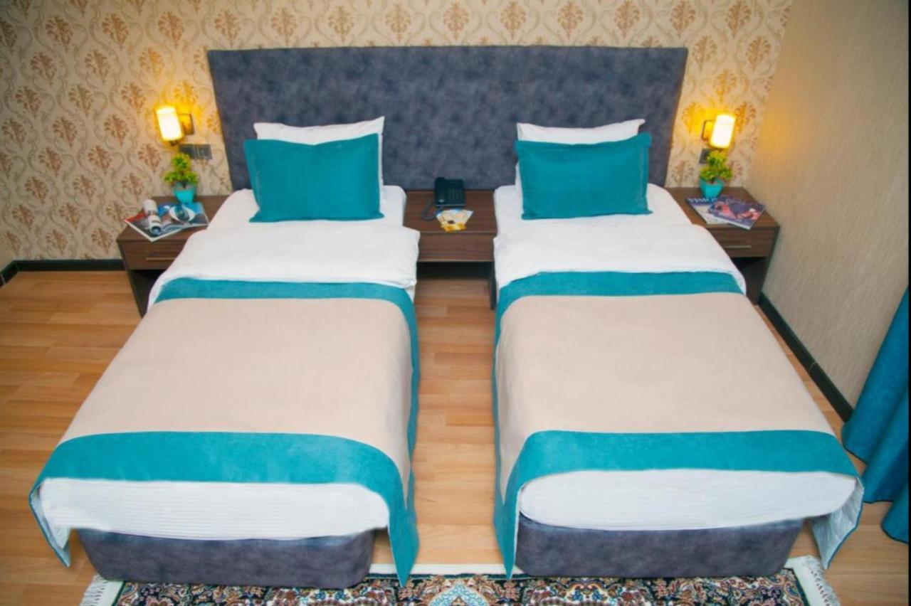 Nemi Baku Center Hotel Bagian luar foto