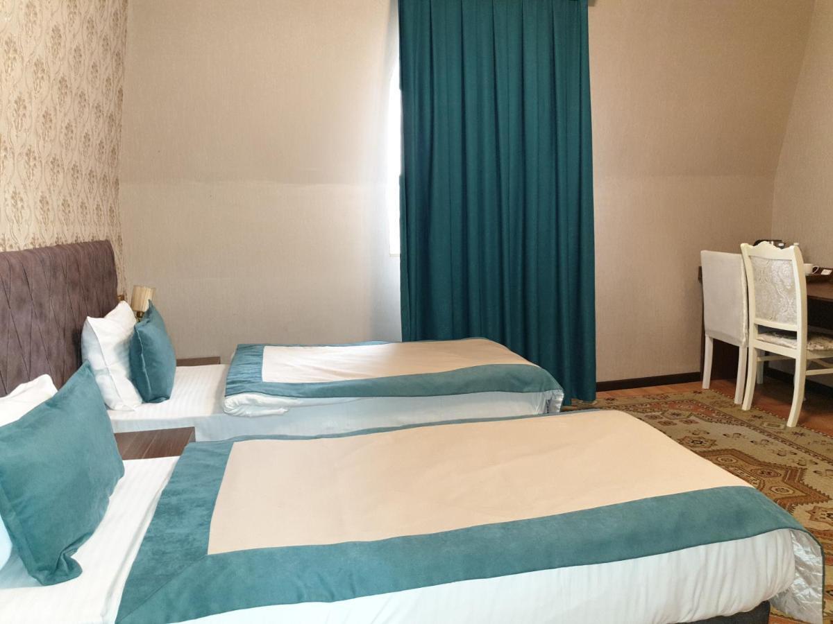 Nemi Baku Center Hotel Bagian luar foto