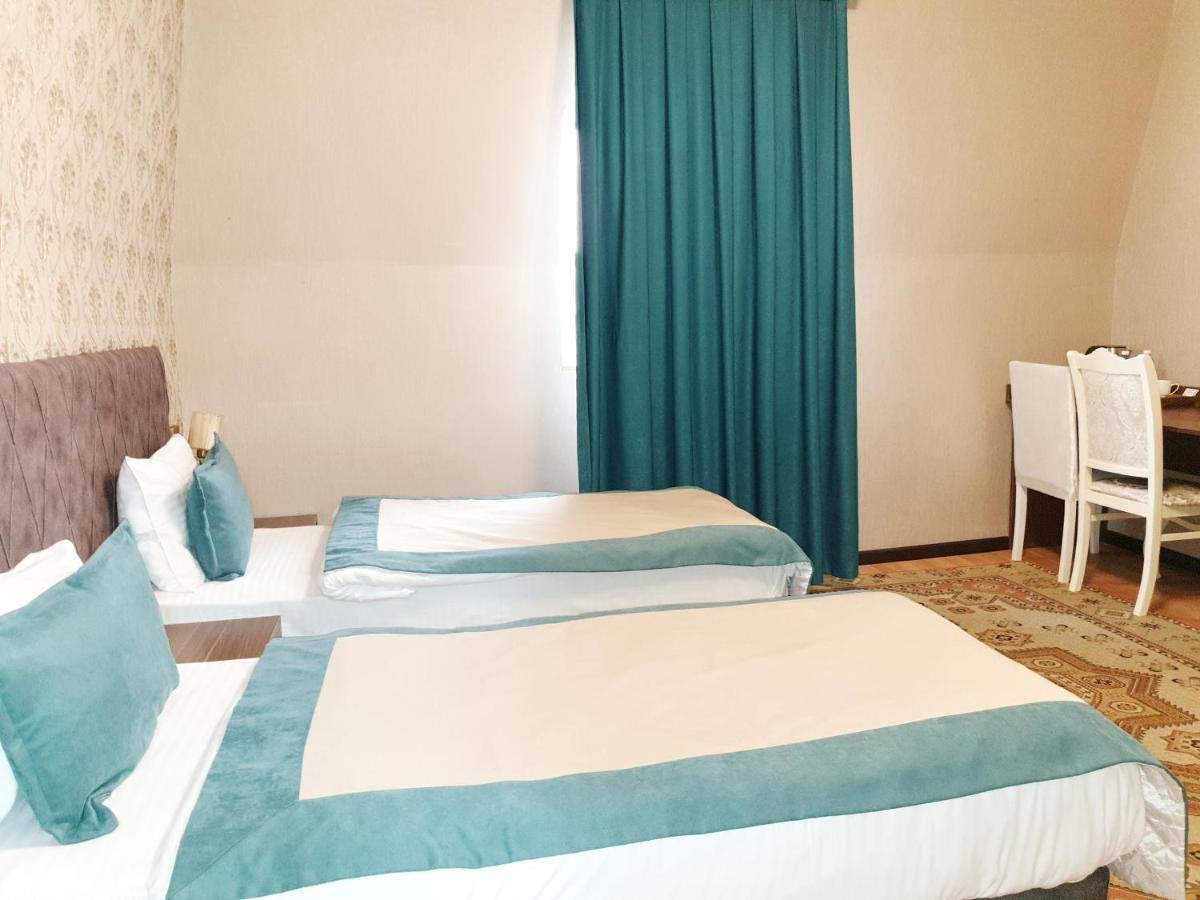 Nemi Baku Center Hotel Bagian luar foto