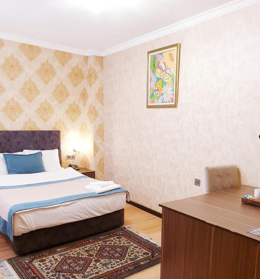 Nemi Baku Center Hotel Bagian luar foto