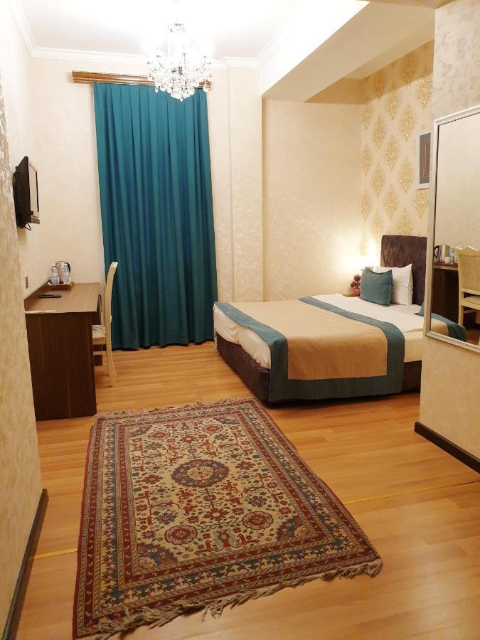 Nemi Baku Center Hotel Bagian luar foto