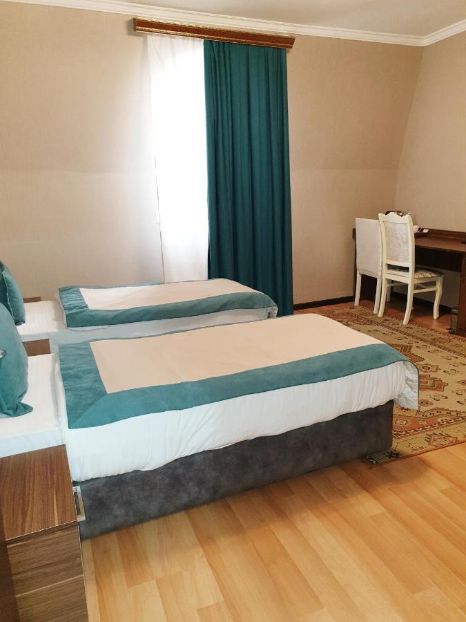 Nemi Baku Center Hotel Bagian luar foto